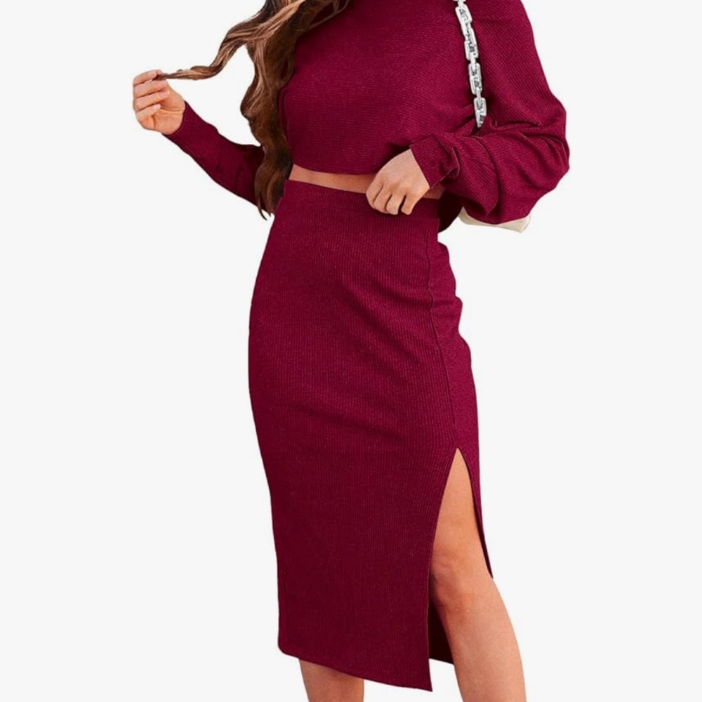 Elegant Burgundy Women's Skirt